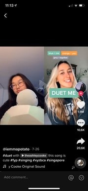 Voorbeeld duetfunctie TikTok